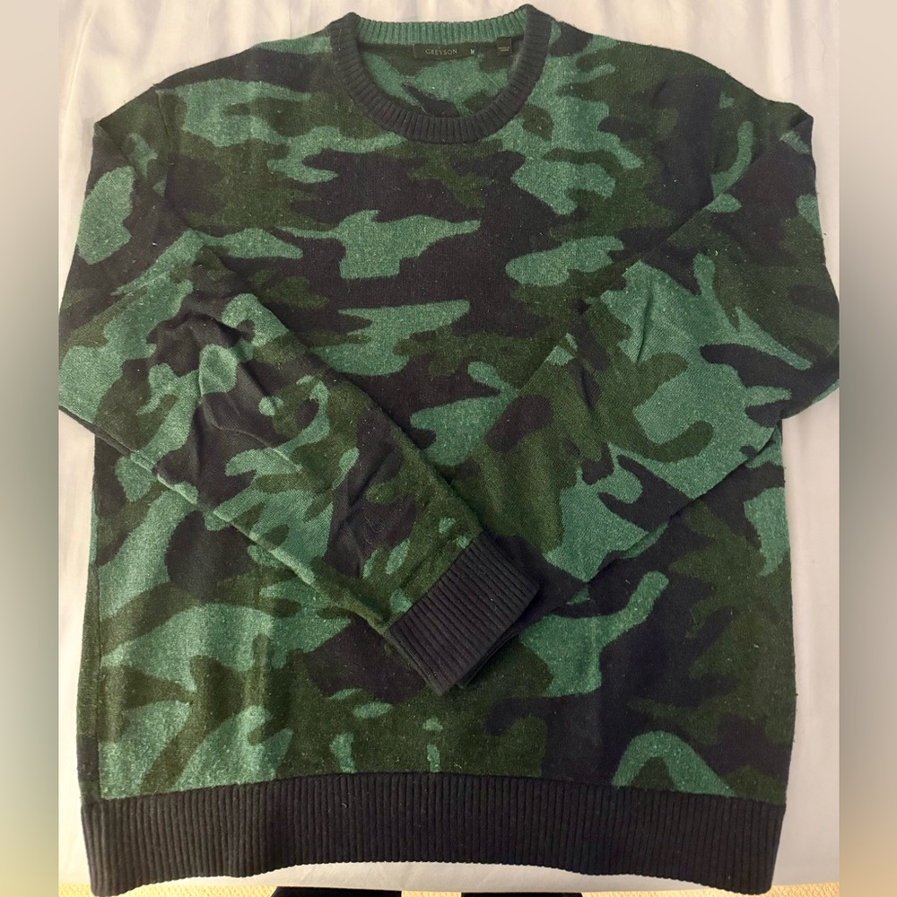 Greyson Cashmere Blend Camouflage Crewneck Sweater